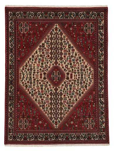 Tappeto persiano originale abadeh con medaglione centrale rosso a rombo su sfondo bianco e rosso, e motivi decorativi stilizzati sul campo e il bordo bianco del tappeto