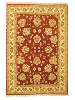 tappeto decorativo zigler a motivi floreali, con spesso bordo crema e oro e sfondo rosso