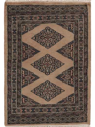 tappeto pakistano kashmir antico, con disegni geometrici tribali e triplo medaglione geometrico centrale stilizzato