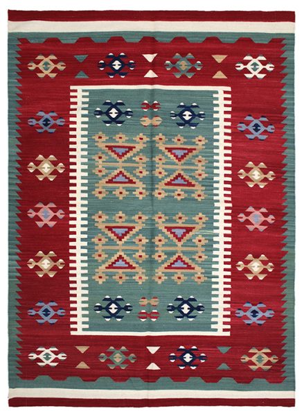 Tappeto contemporaneo kilim artorient con decorazioni geometriche e lineari astratte su sfondo verde a tutto campo, con spesso bordo rosso