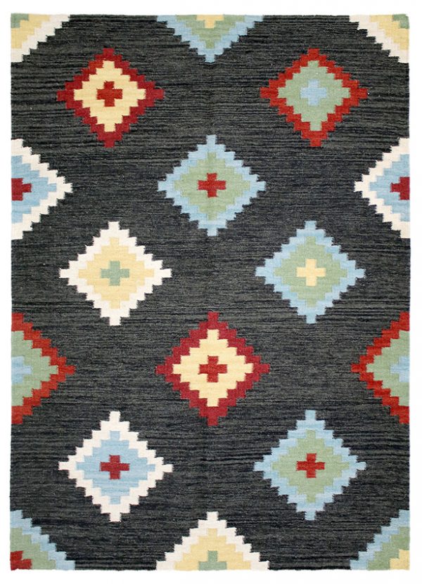 Tappeto contemporaneo kilim artorient con decorazioni geometriche a rombo concentriche su sfondo a tutto campo grigio