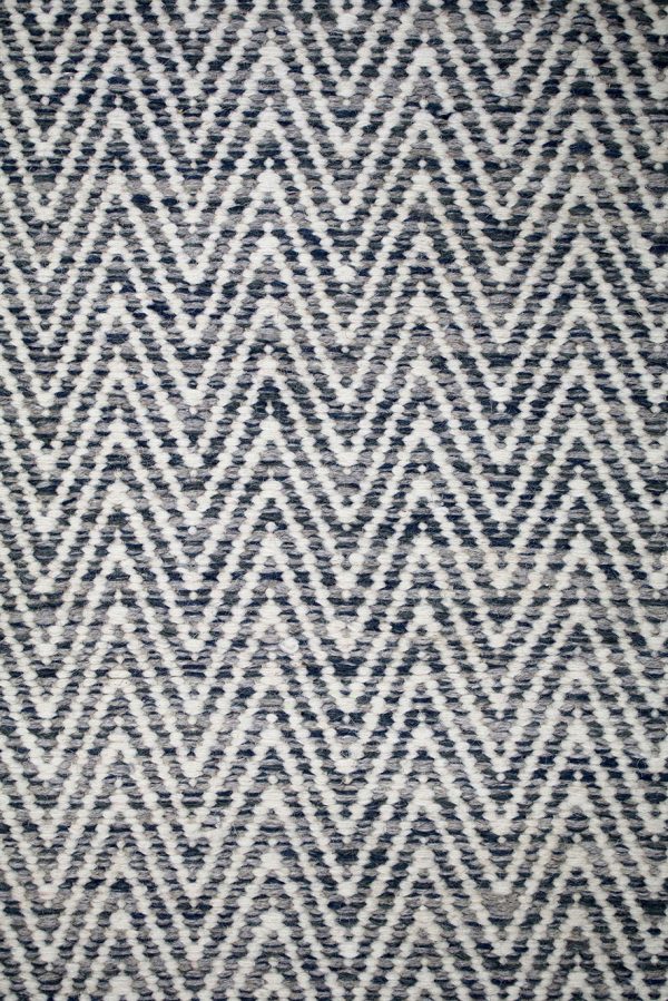 Tappeto contemporaneo Artorient della collezione Arazi Flat, grigio e bianco con decorazioni geometriche a linee spezzate, dettaglio