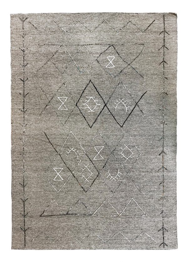 Tappeto kilim contemporaneo Artorient della collezione Arazi Home Graff, a tessitura piatta e con ricamo in rilievo eseguito con tecnica sumak, grigio con decorazioni geometriche astratte argento e nero