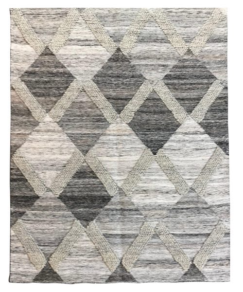 tappeto kilim lounge contemporaneo grigio, con motivi decorativi a rombi neri e fasce bianche