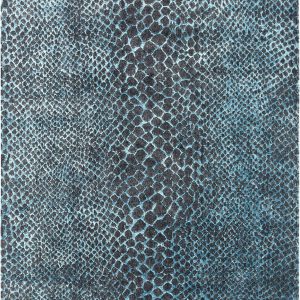 Tappeto contemporaneo Oxid con sfumature nero e azzurro "effetto animalier" della collezione Artorient Arazi Home