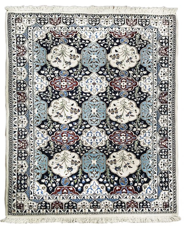 Tappeto persiano originale nain shisla bianco, blu e azzurro con motivi decorativi ripetuto floreali
