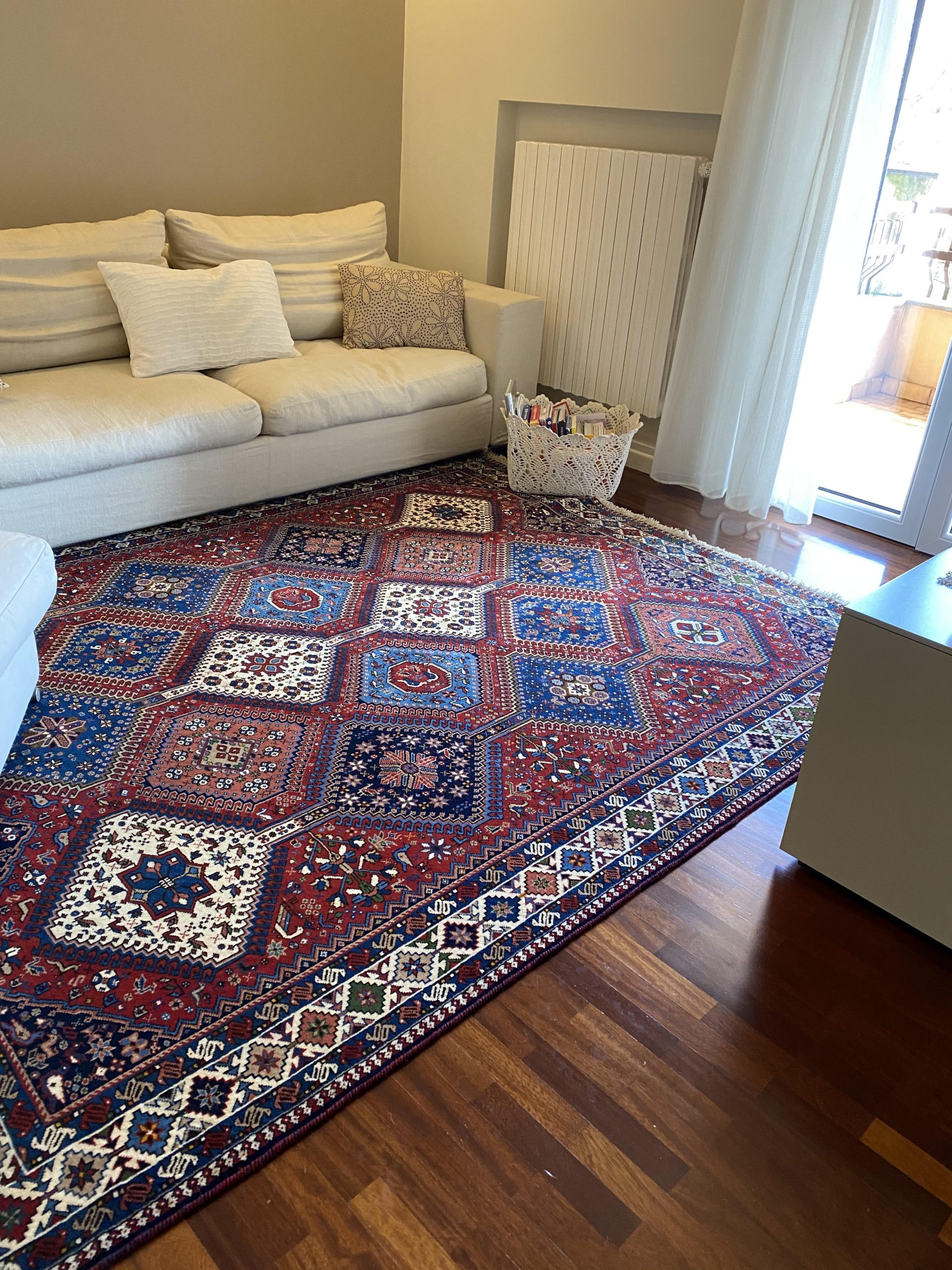 tappeto decorativo artorient soggiorno disposizione a U